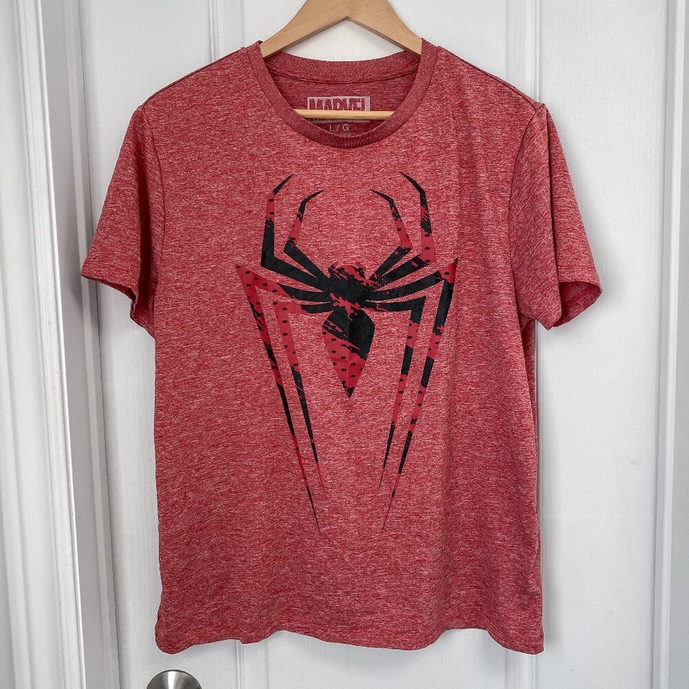 Marvel Spider-Man Graphic T-Shirt – Red – Size L